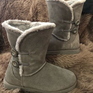 Xhilaration Suede Gray Boots